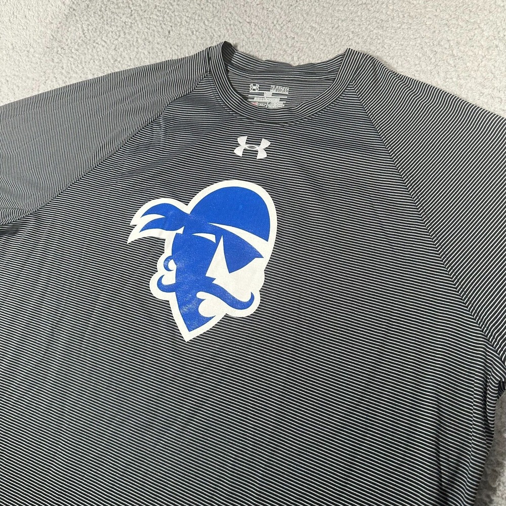 Seton Hall Pirates Shirt Mens XL Gray Black Striped Under Armour HeatGear‎ Loose